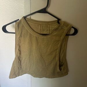 Lululemon: cropped tank size 4